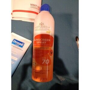 Studio Selection Family Size Sunscreen Spray SPF 70- 11oz.- NEW